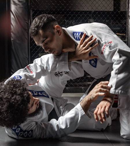 Adolescentes / Adultos